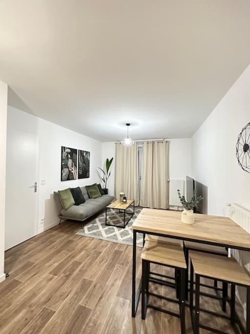 Cosy House A 6 Min Du Rer A Et Psa Apartamento Carrières-sous-Poissy Exterior foto