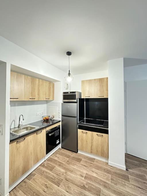 Cosy House A 6 Min Du Rer A Et Psa Apartamento Carrières-sous-Poissy Exterior foto